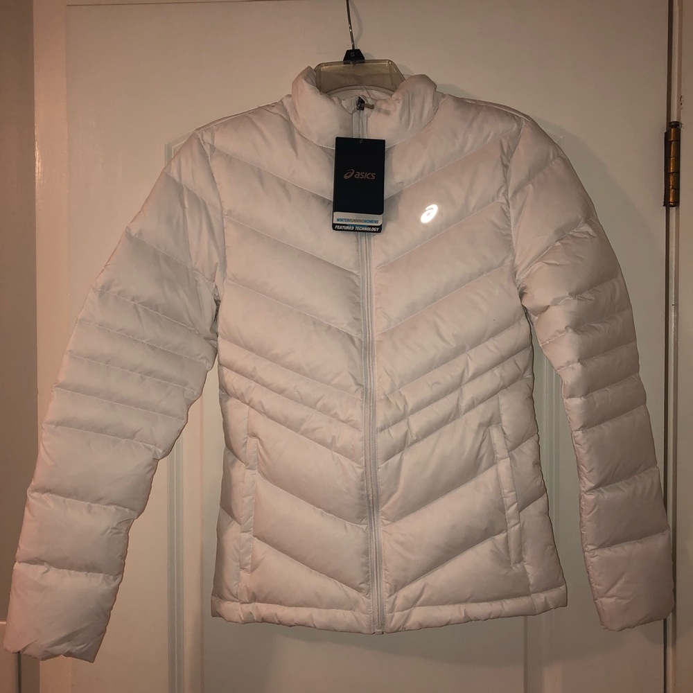 New w/Tags! Women’s ASICS White Jacket size S